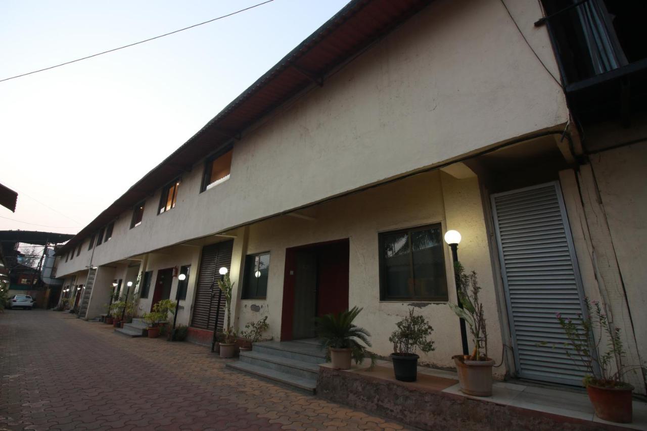 Hotel Nest Inn Residency Bhiwandi Extérieur photo